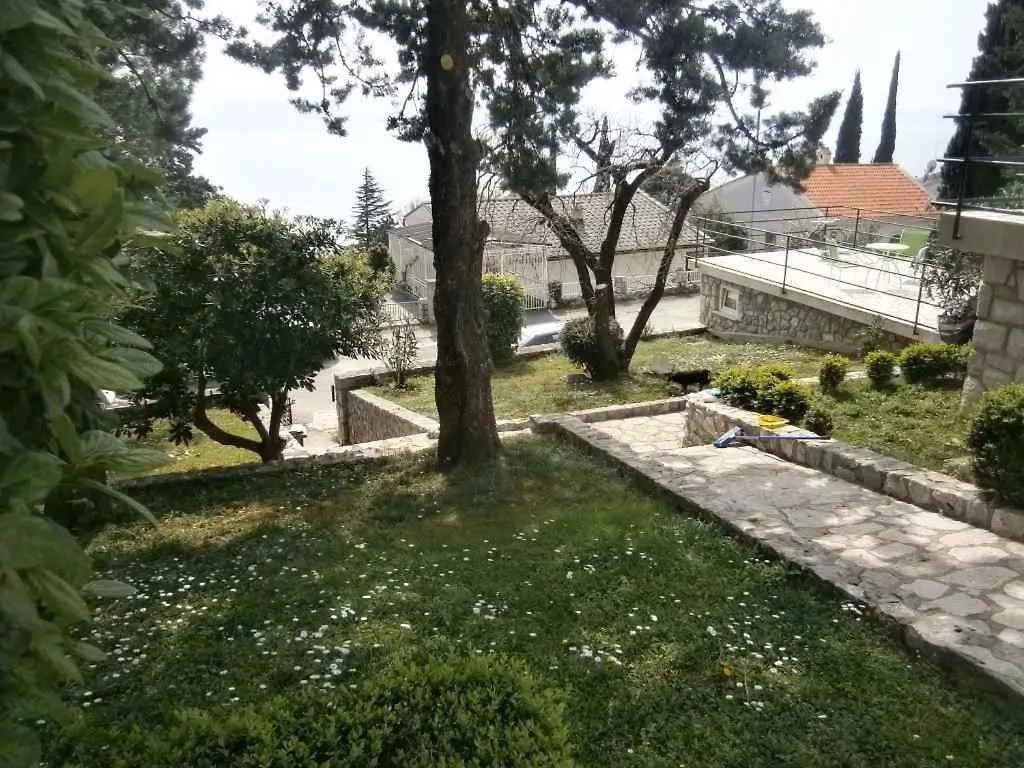Apartment In Novi Vinodolski 27342 Croatia