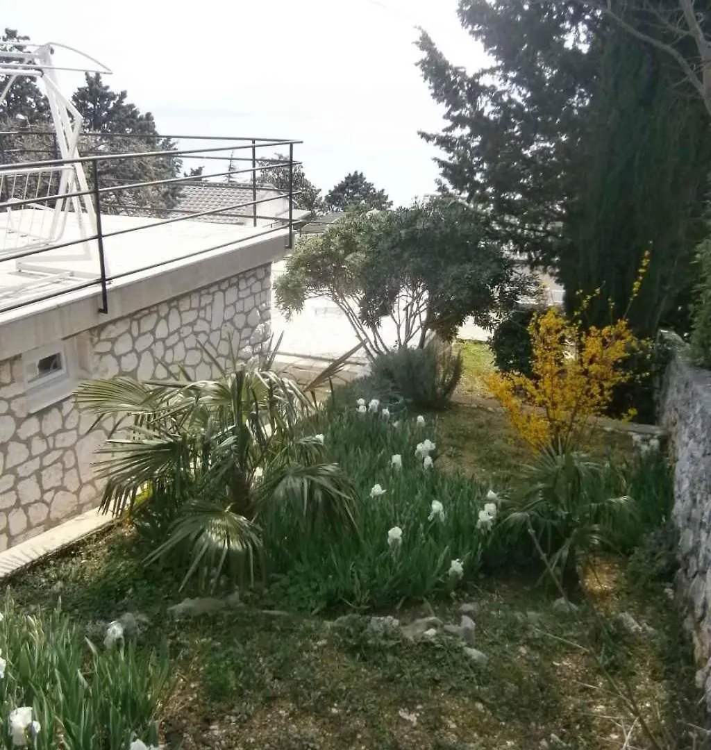 Apartment In Novi Vinodolski 27342 Croatia